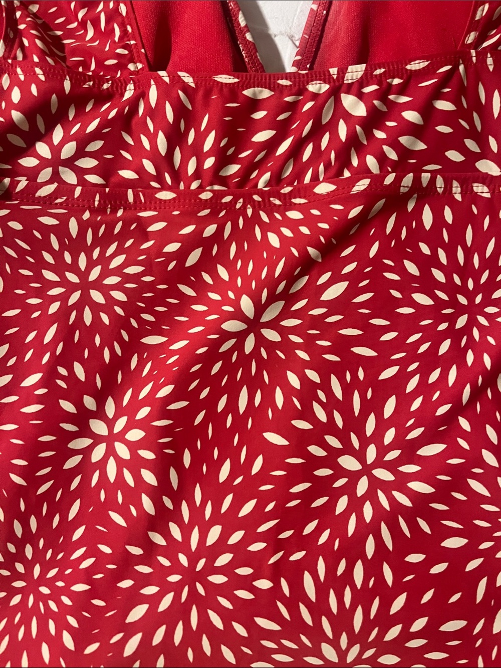 Red Floral-Pattern Tankini Top - Picture 3 of 4